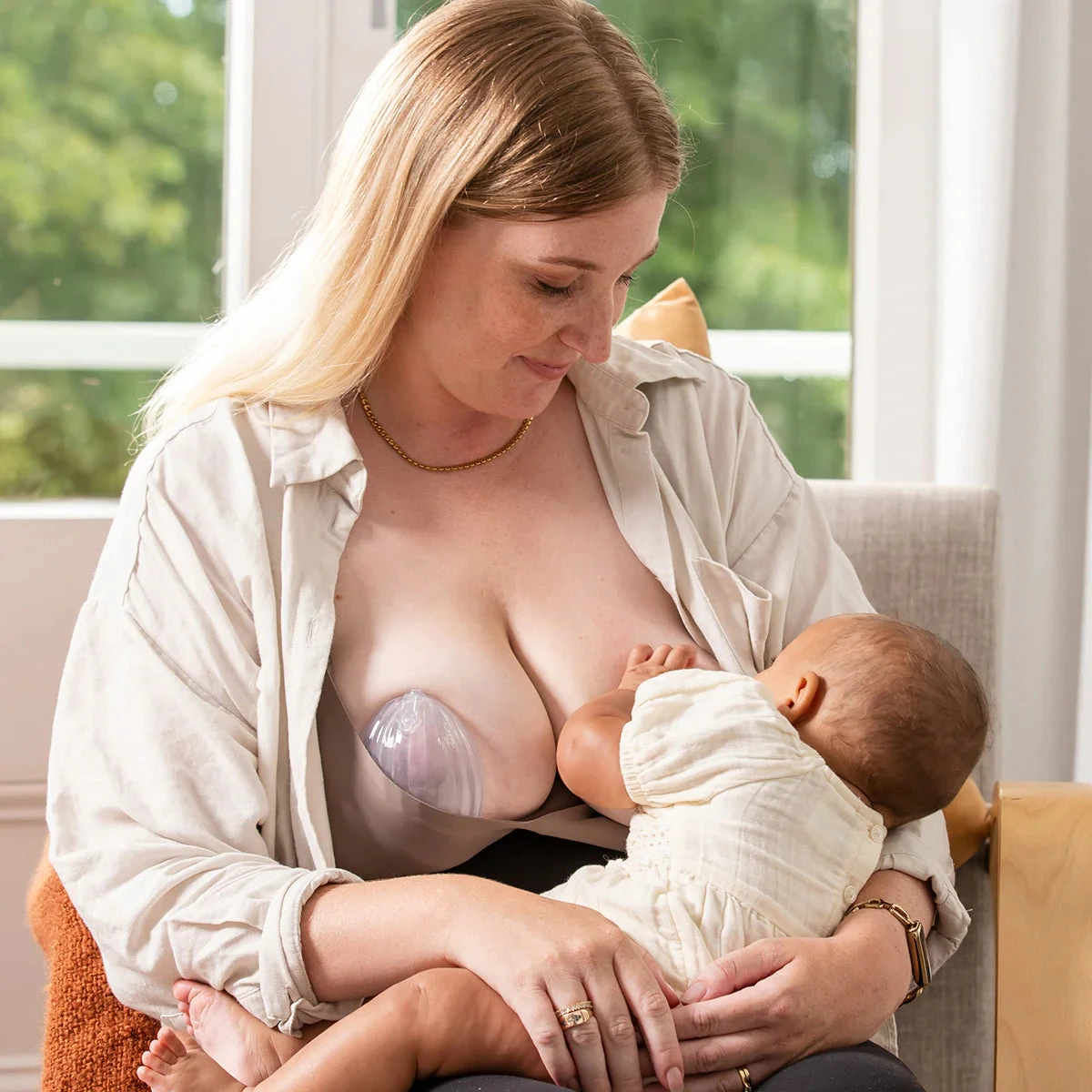 Haakaa Shell Wearable Silicone Pump- 75ml - Image 5