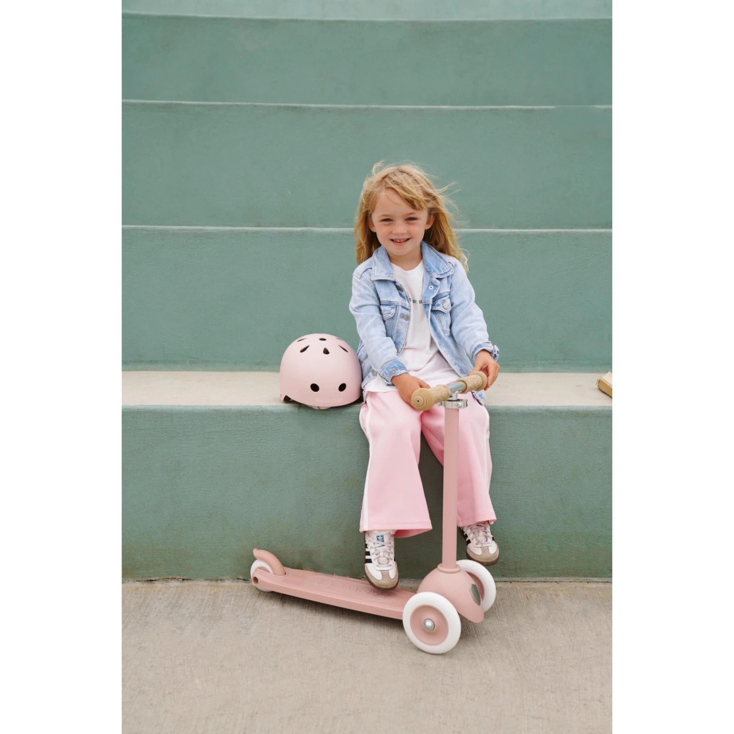 Eco Helmet - Image 15