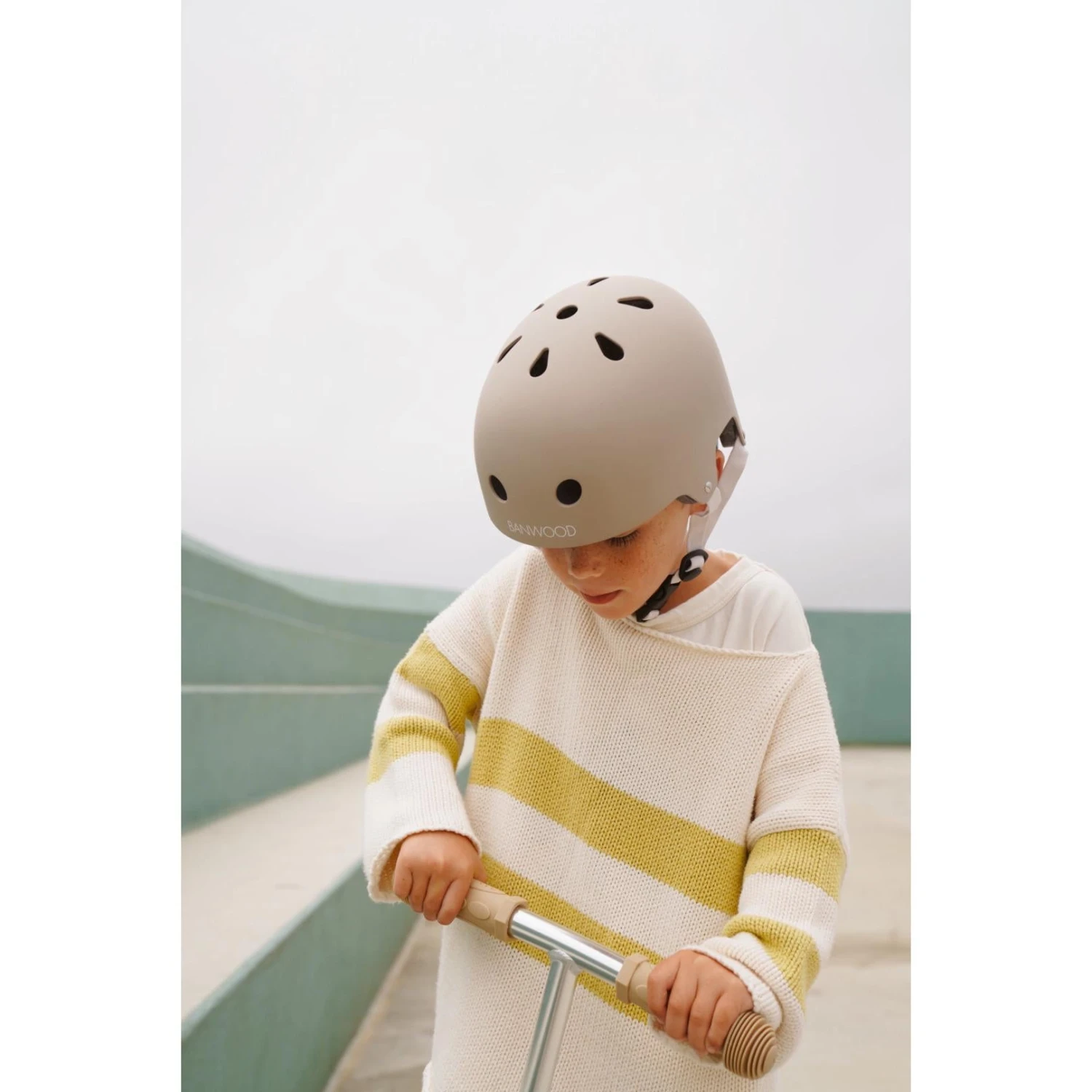 Eco Helmet - Image 13