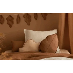 Lin Francais Leaf Cushion VARIOUS COLOURS