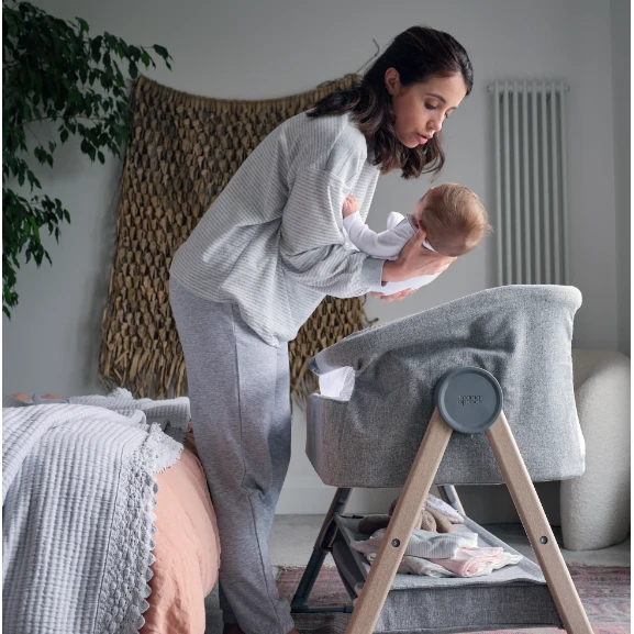 Mamas & Papas Lua Bedside Bassinet VARIOUS COLOURS - Image 8