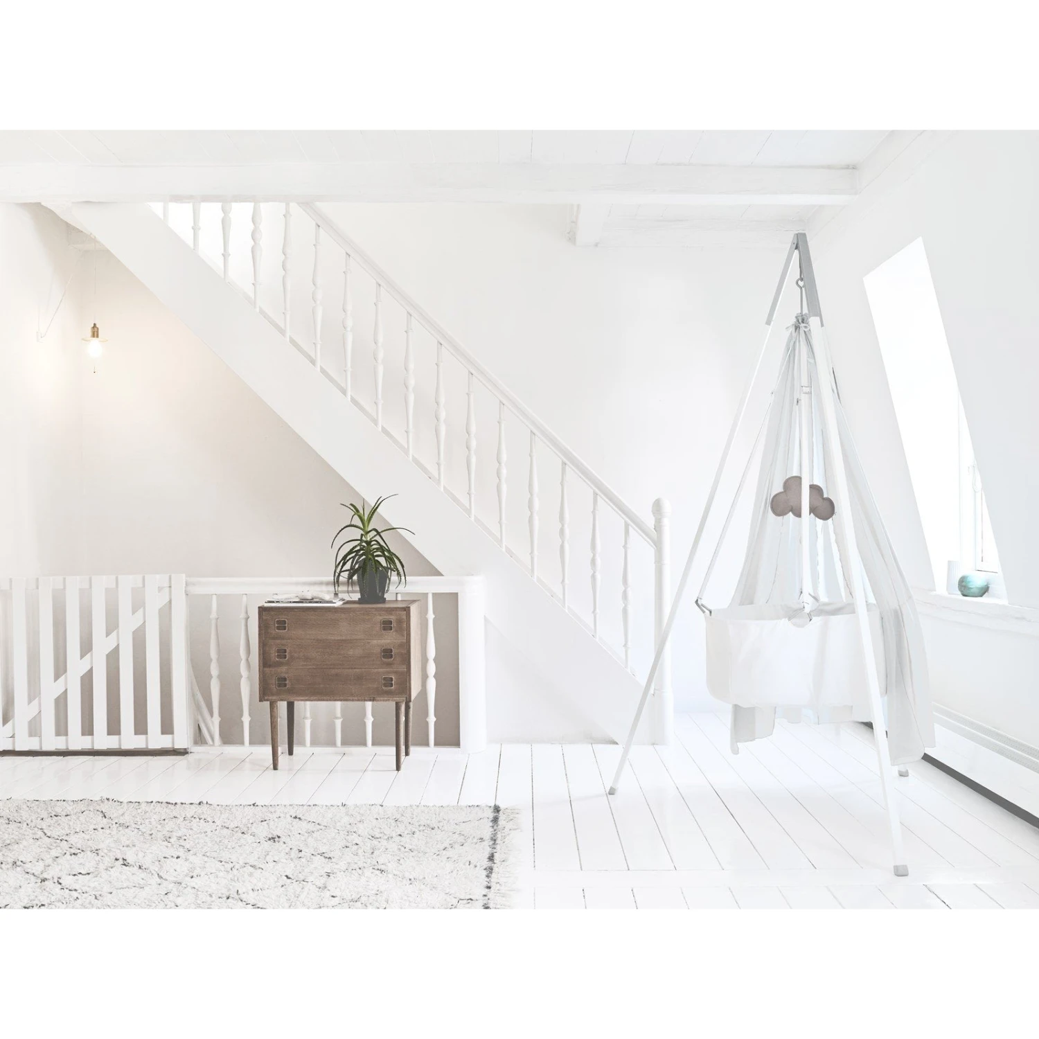 Leander Cradle - Image 6